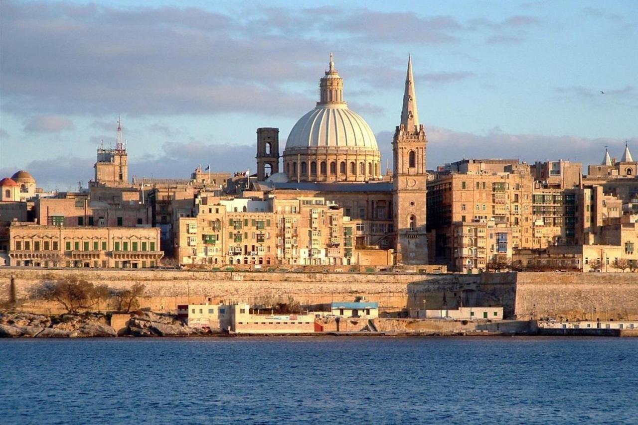 Stylish 2Br Apartment In Central St Julians Saint Julian's エクステリア 写真