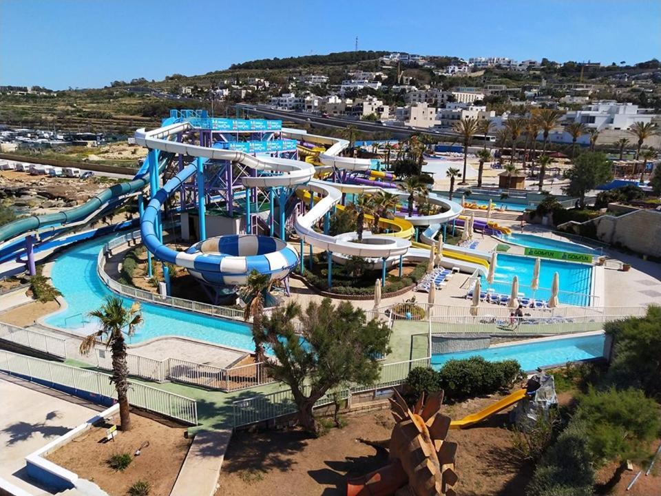 Stylish 2Br Apartment In Central St Julians Saint Julian's エクステリア 写真
